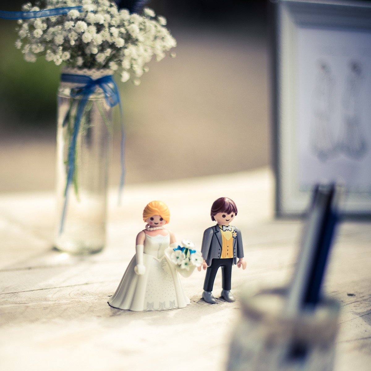 aurelien-primot-photographe-playmobile-faire-part-mariage-coffret-bretagne-bleu-blanc-hortensia-papeterie-personnalisee-helene-ripoll-paris-lille-amiens