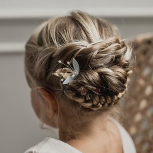 accesoire cheveux de mariage avec feuille dorée pour coiffure de mariée