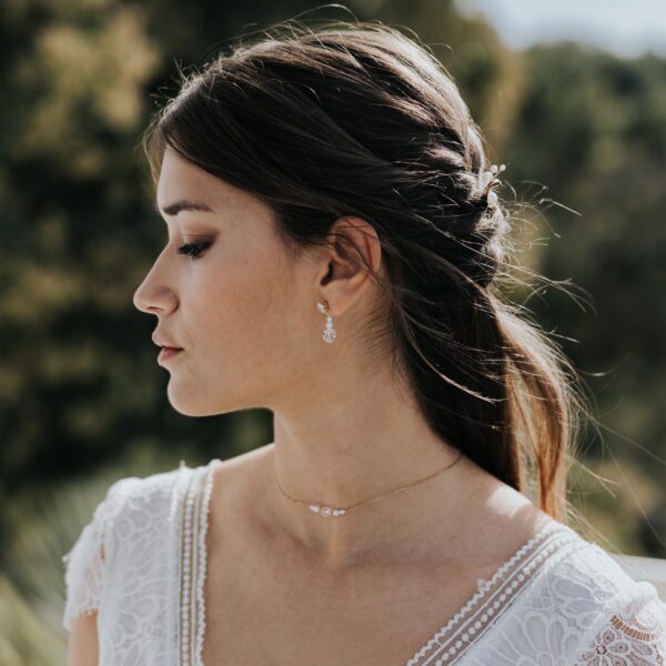 collier de mariage ras de cou en perle et cristal, simple et élégant
