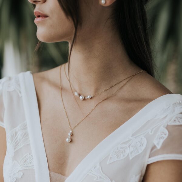 collier de dos pour robe de mariée dos nu en perle et cristal, avec aimants système amovible
