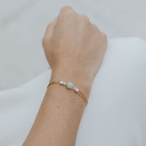 bracelet de mariage double rang de chaine, en perle, porcelaine et pierre naturelle amazonite.
