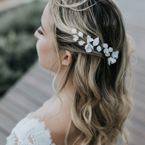 Ensemble d'épingle pour coiffure ou chignon de mariée. bijou de mariage en porcelaine et perle.