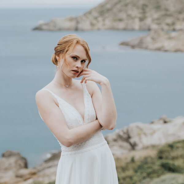 collier de mariage pour robe de mariée dos nu en perle et porcelaine