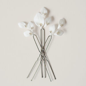 KIMY - Bijoux de mariage Hélène Ripoll, trio d'épingles pour coiffure de mariée en feuilles de porcelaine et perles nacrées.