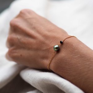 GREEN IS THE NEW BLACK - Bracelet